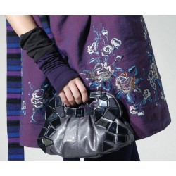 SOLUFIX - Non-tissé autocollant, soluble à l'eau froide / 10 cm